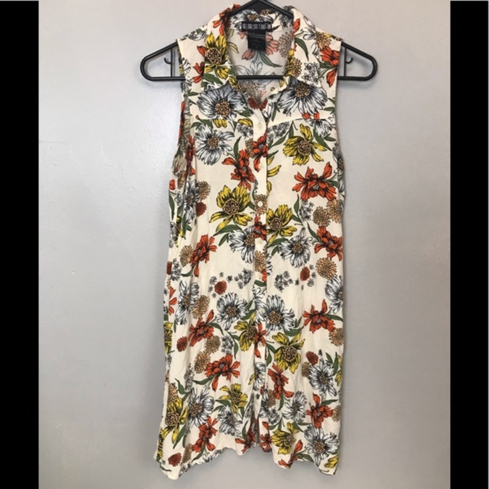 Paper doll floral button down dress